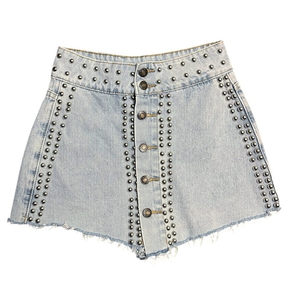 Western Boho Silver Studded Light Blue Distressed Denim Skort Size XS - Picture 1 of 6